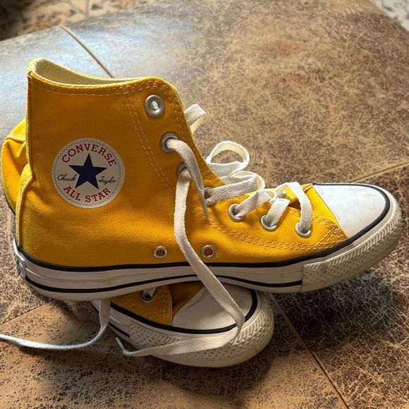 Converse All Star Yellow High-Tops - Picture 1 of 5